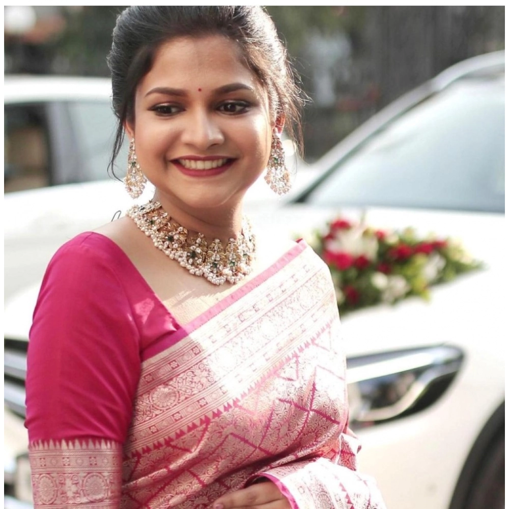 generic women's silk printed saree with unstitched blouse 5.5mtr (pink) generic women's silk printed saree with unstitched blouse 5.5mtr (pink)