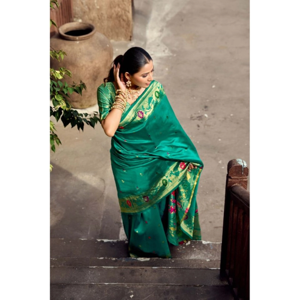 generic women's silk blend woven saree with unstitched blouse 5.5 mtr (green) generic women's silk blend woven saree with unstitched blouse 5.5 mtr (green)